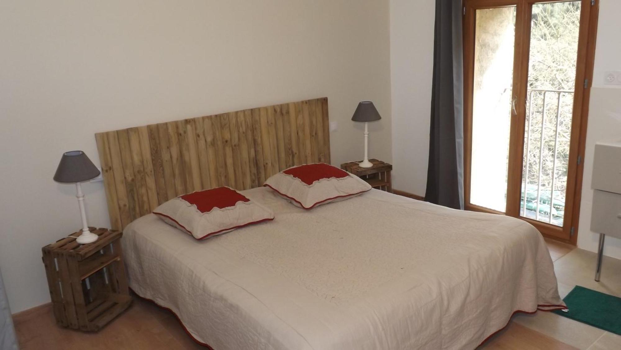 Apartment 3* Guilhem Le Desert Chez Marius *